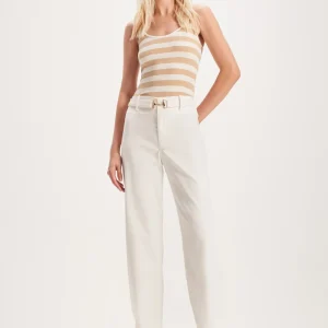 CALÇA RETA BOTÃO BARRA OFF WHITE