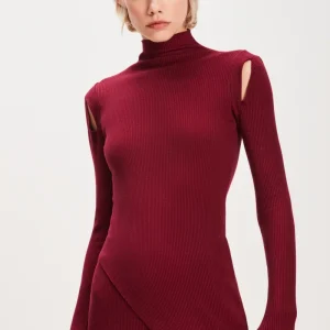 BLUSA ASSIMÉTRICA MALHA CANELADA TINTURADA BORDÔ
