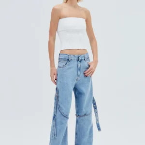 CALÇA JEANS RECORTE PERNA FIVELA LATERAL