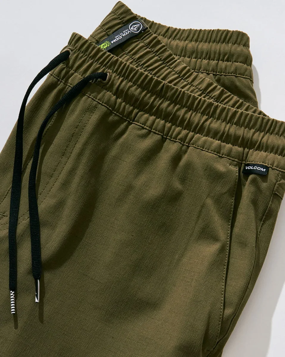 Shorts Híbrido Volcom Understoned Wintermoss - Image 4