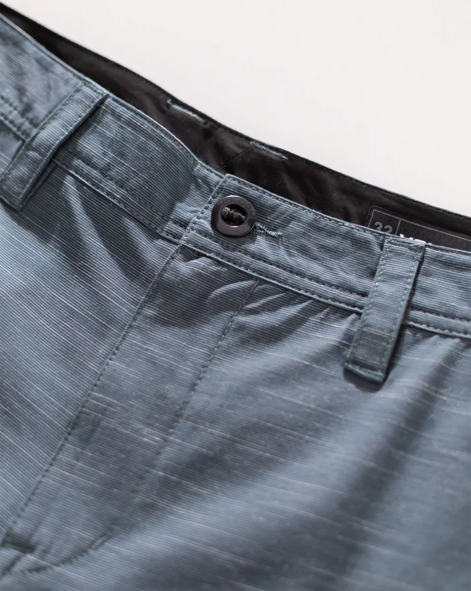 Bermuda Híbrida Volcom Slub Cross Shred Dark Slate - Image 4