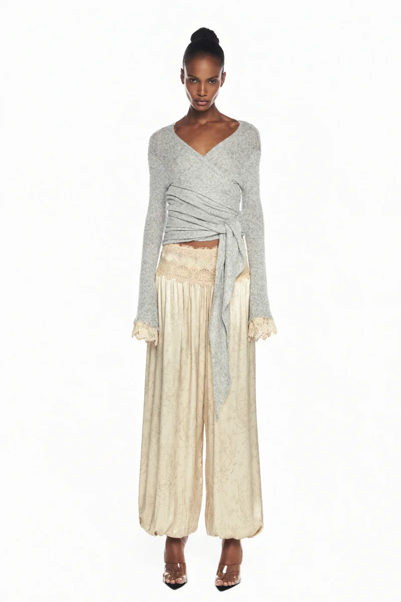 BLUSA CASHECOUER TRICOT CINZA RENDA PUNHO - Image 4
