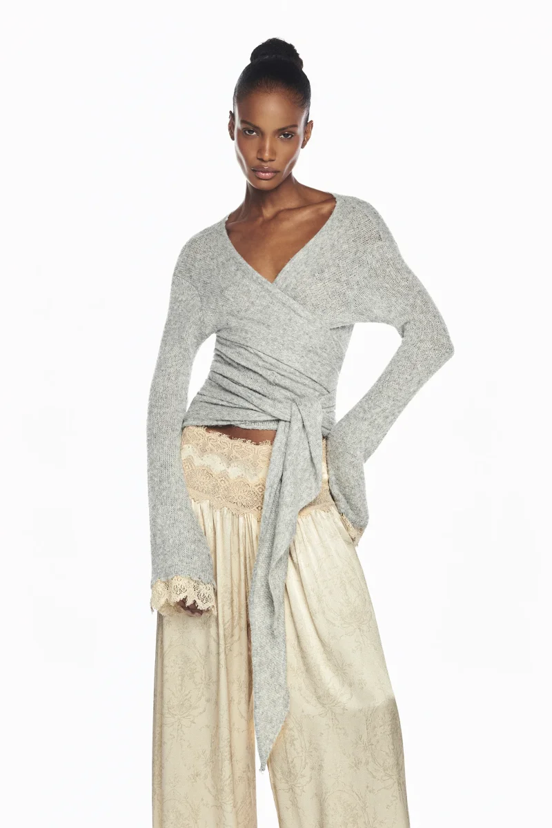 BLUSA CASHECOUER TRICOT CINZA RENDA PUNHO - Image 6