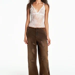 CALÇA JEANS FLARE RASGOS MARROM