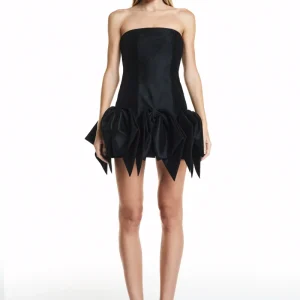VESTIDO CURTO TOMARA QUE CAIA LAÇOS TAFETÁ PRETO